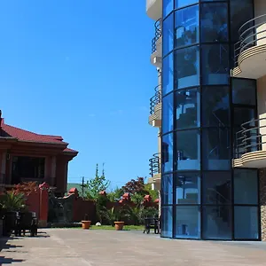Отель Black Sea, Батуми